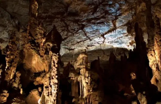 Cathedral Caverns - Family Campgrounds in Alabama