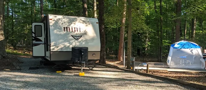 RV Campsite Setup