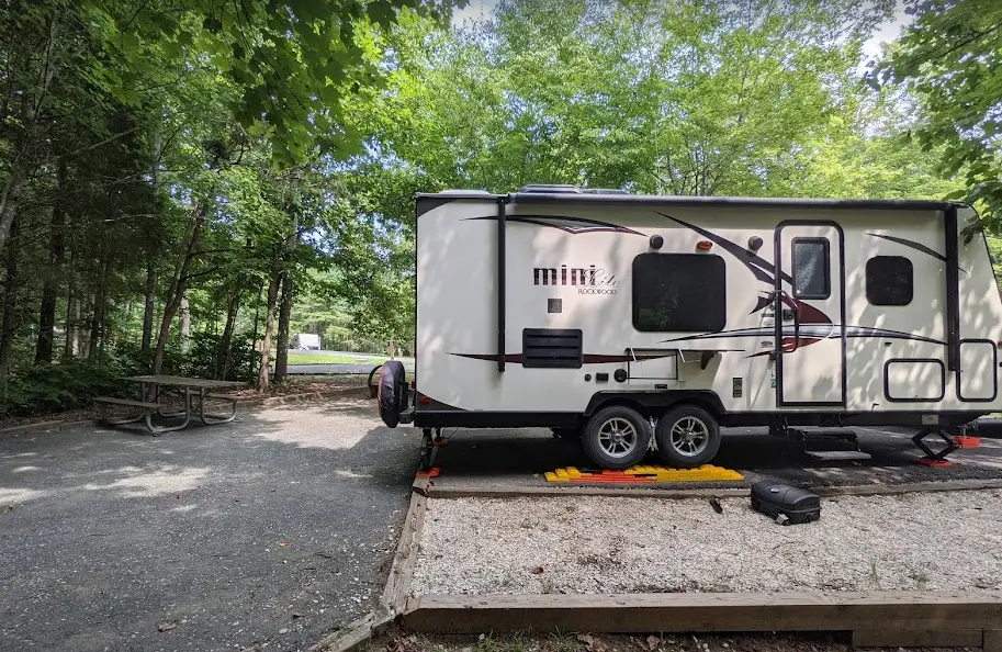 RV Campsite Setup