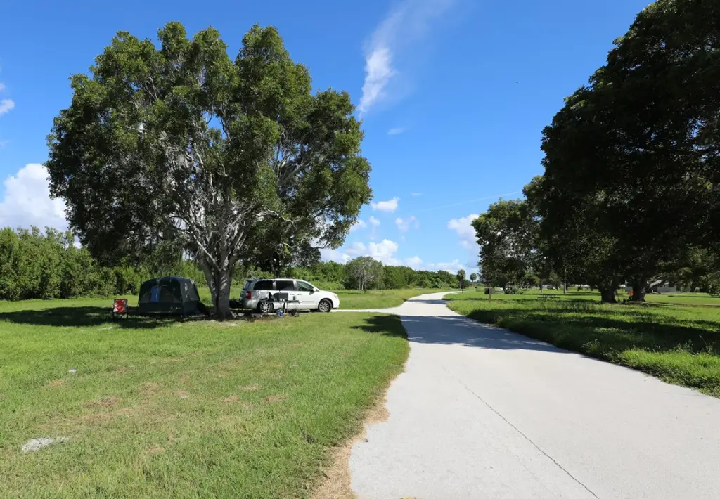 family campgrounds in florida