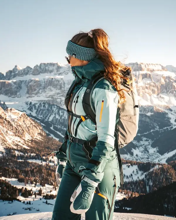 Winter Hiking Outfits